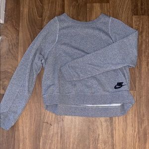 Women’s Nike Crop Pullover